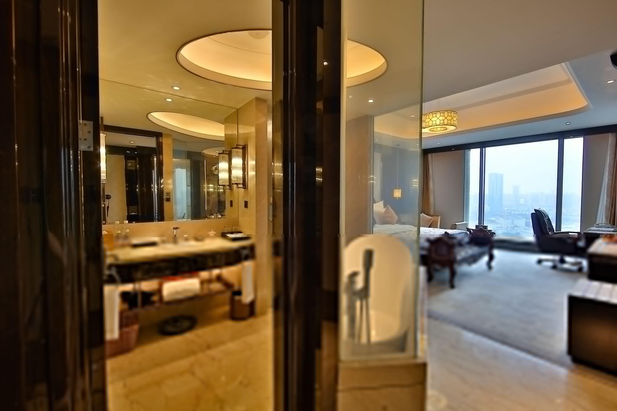 Chengdu Cynn Hotel Екстериор снимка
