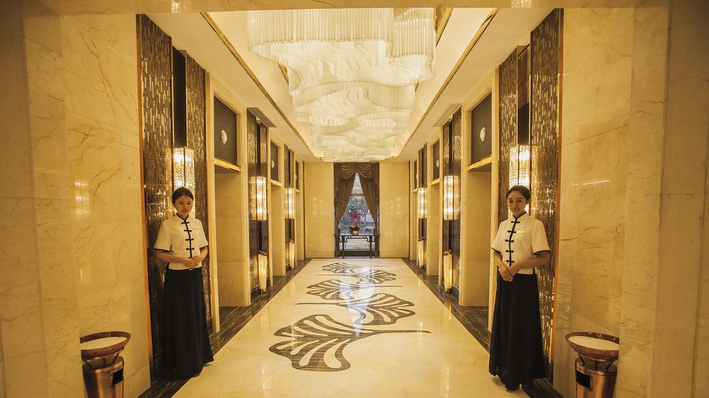 Chengdu Cynn Hotel Екстериор снимка