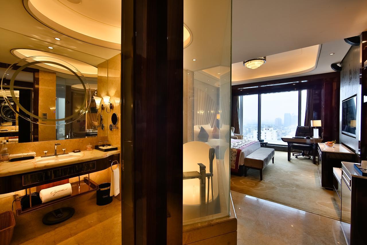 Chengdu Cynn Hotel Екстериор снимка