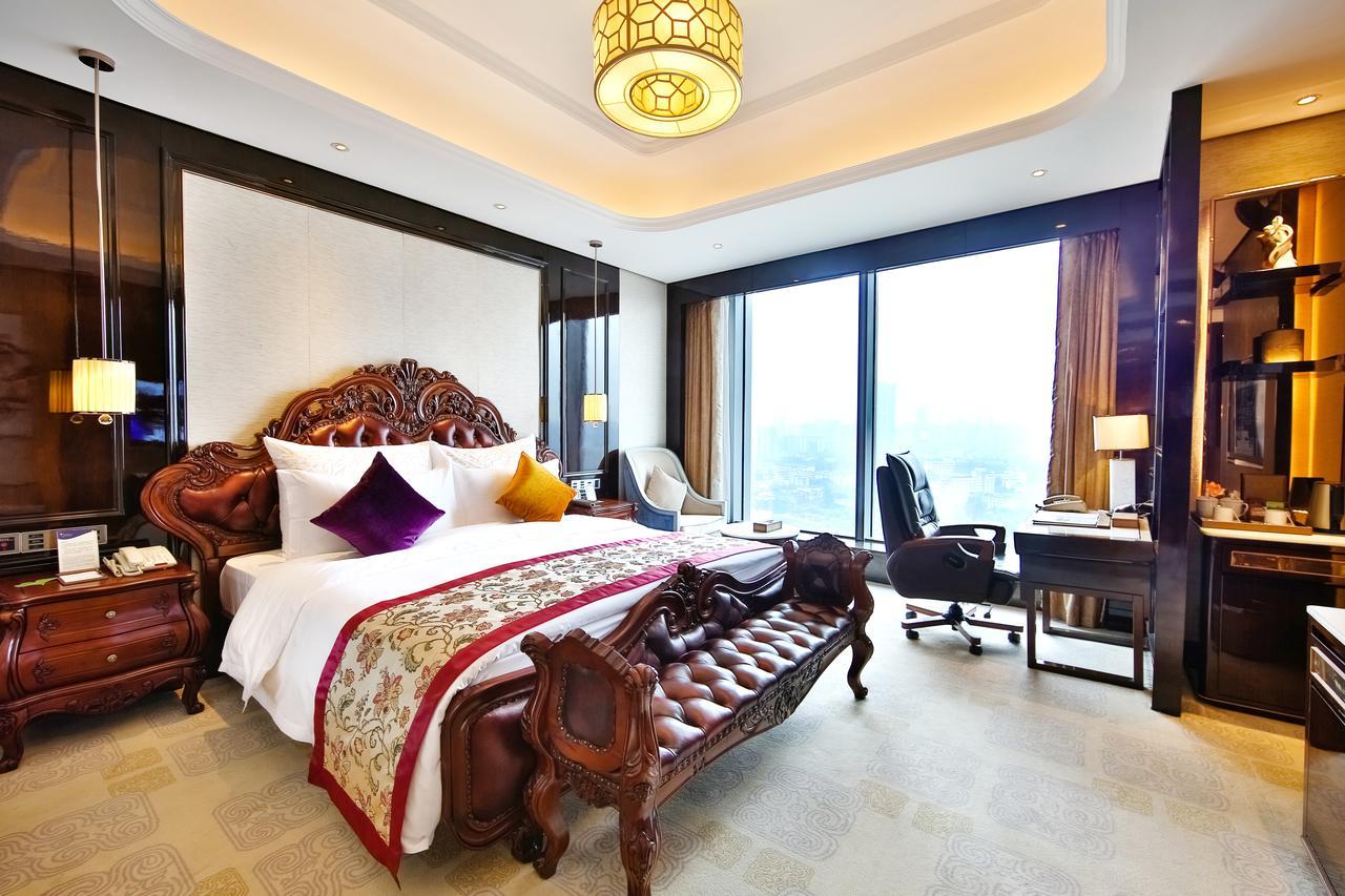 Chengdu Cynn Hotel Екстериор снимка