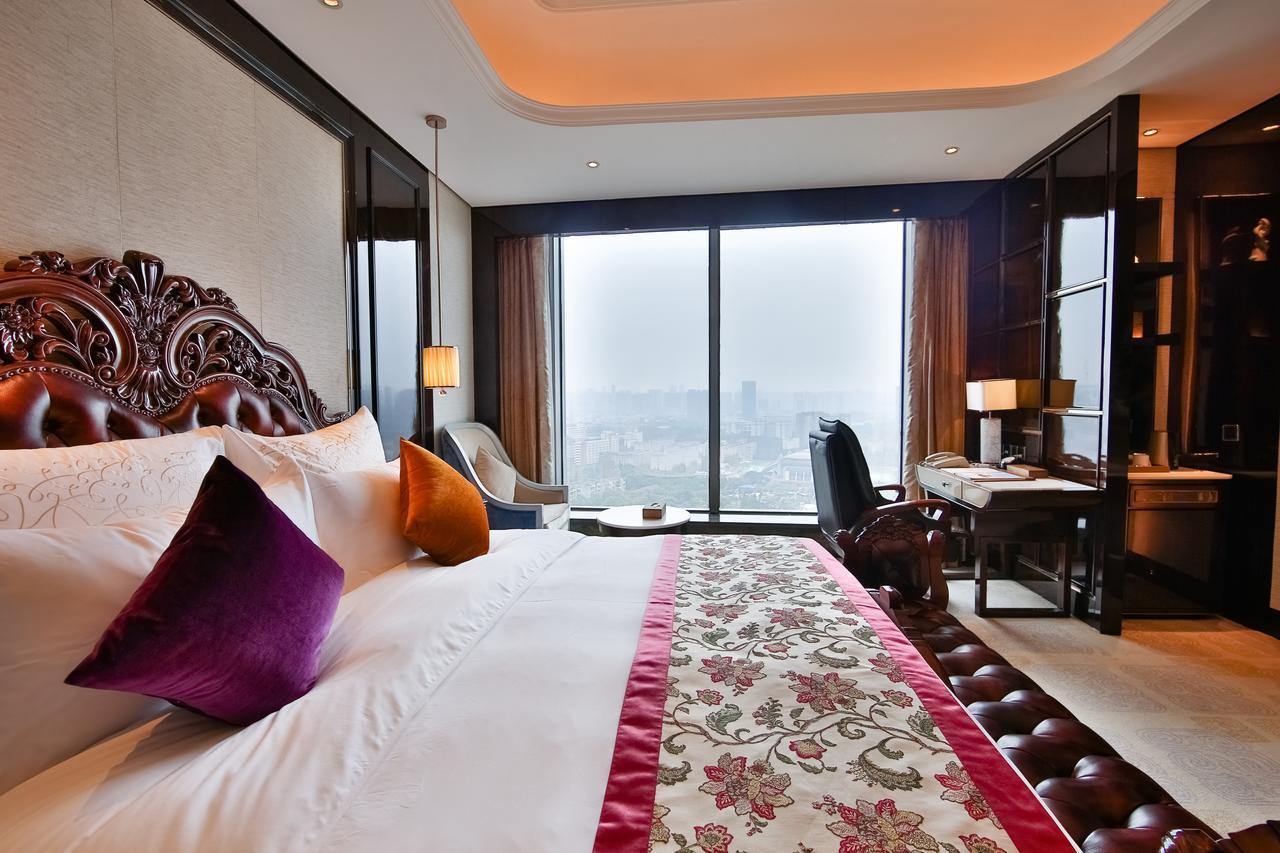 Chengdu Cynn Hotel Екстериор снимка