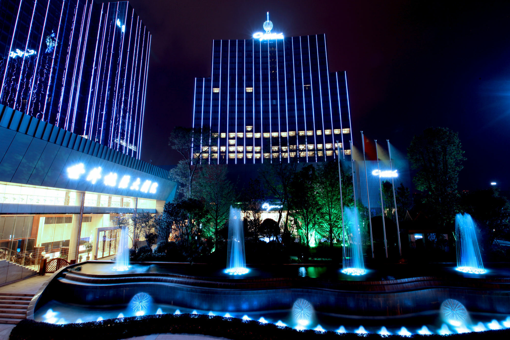 Chengdu Cynn Hotel Екстериор снимка